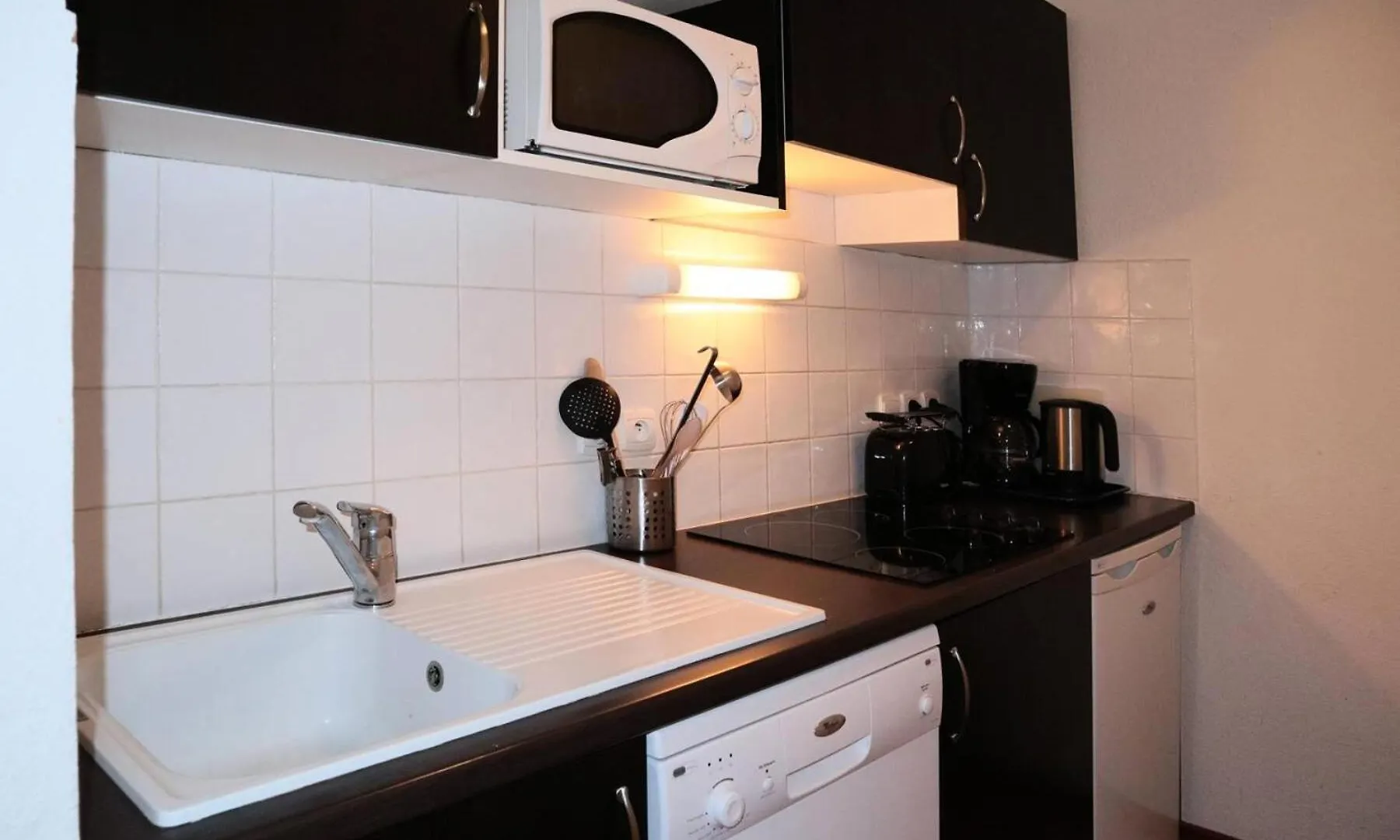 아파트 Residence La Combe D Or - Appartement En Residence De Standing Mae-6334 레오레스